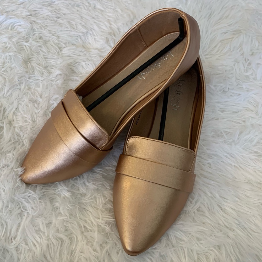Rose Gold Pointed Toe Flats, Fits Size 7/7.5, Stamped “8,” NIB